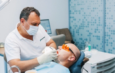 Протезирование зубов